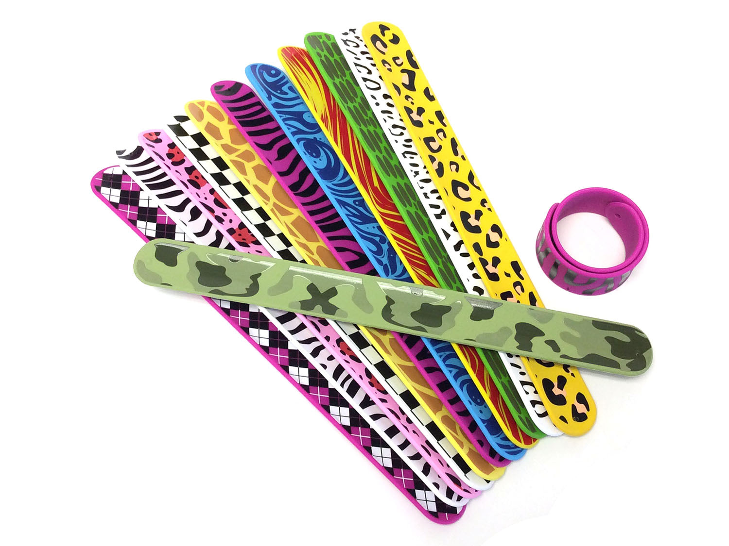 Amazon.com: 24 Pieces Ruler Slap Bracelets Bands Colorful Ruler Snap Bands  Wristband for Kids Classroom School Prize Party Favors : Toys & Games
